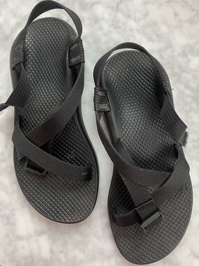 CHACOS Black Strappy Outdoor Sandals